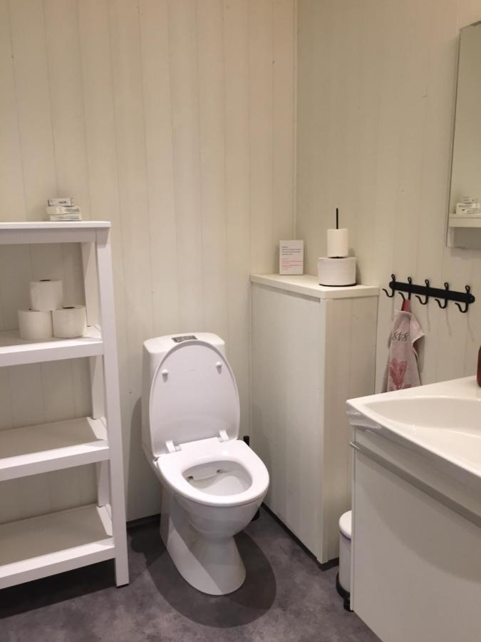 Ferienwohnung Kungsbacken i Tived Exterior foto